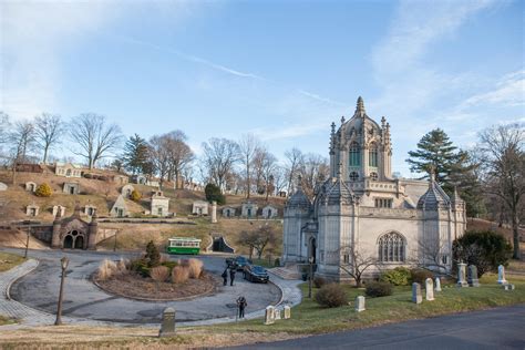 Historians explain how green wood cemetery brooklyn influenced design 13