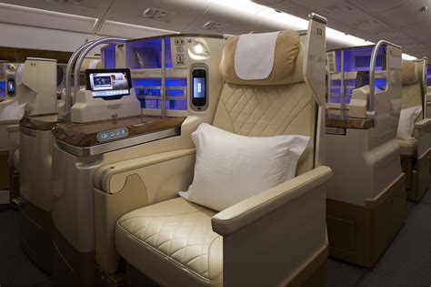 Emirates Apresenta O Seu Novo A380 Com A Nova Cabine Premium Economy