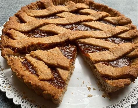 Crostata Rustica Con Marmellata Di Arance E Farina Integrale Dolce