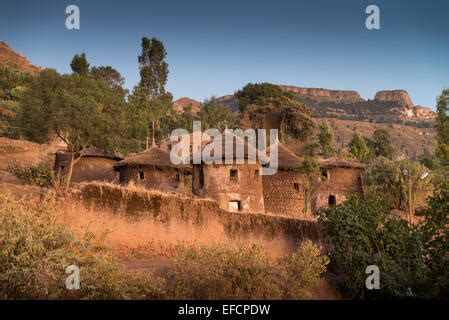 Mud Hut Homesteads In Village In Tamale Ghana Africa Stock Photo Alamy