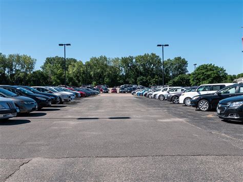 Luther Used Car Company | New Dealership in Brooklyn Park, MN