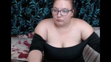 Fat Woman Rubs Pussy Porn300