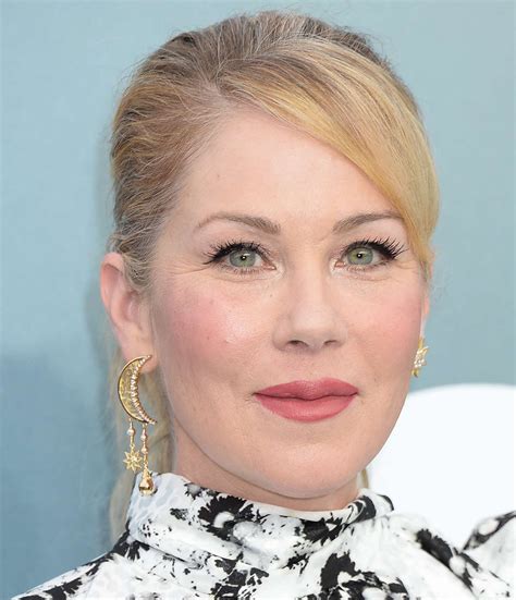 Christina Applegate – 2020 Screen Actors Guild Awards-10 – GotCeleb