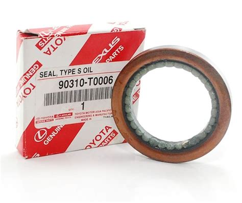 Genuine Toyota Rear Inner Axle Oil Seal Hilux Pickup Kun Kun