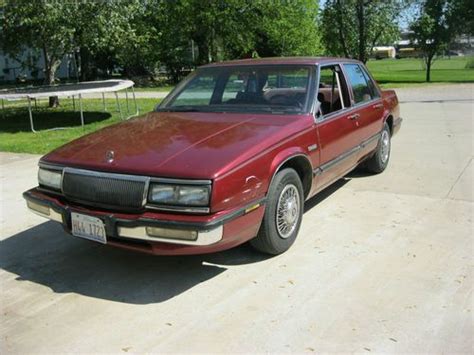 Sell Used Buick Lesabre Custom Sedan Door L In Hutsonville