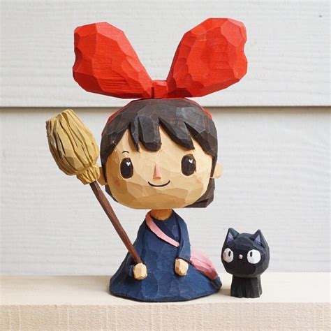 Charming cartoon characters crafted from wood by Parn Aniwat ...