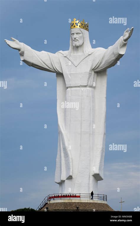 Christ The King Statue