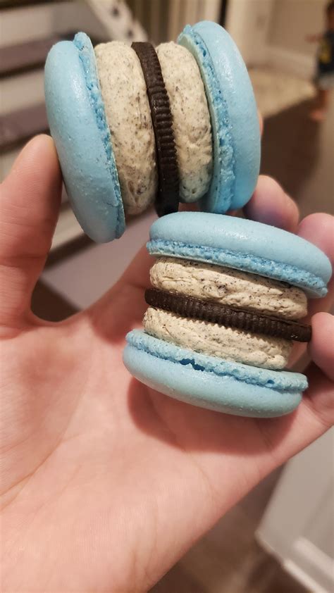 Jumbo Oreo Fat Macs Filled With Oreo Anglais And An Oreo Wafer Theyre