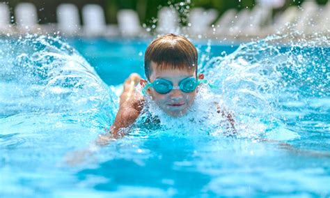 Cours de natation débutant | Yuna Flacher cours de natation à Toulouse