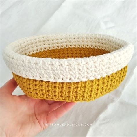 Hexagon Bread Basket with Cotton Rope – Free Crochet Pattern