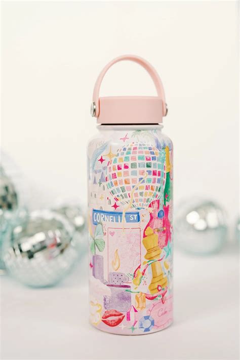 Taylor Swift 32 oz Insulated Water Bottle