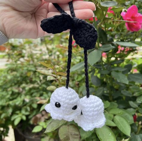 Free Ghost Car Hangers Crochet Pattern Ribblr Crochet Ribblr