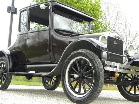 1927 Ford Model T Volo Museum