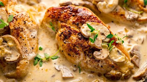 Pan Fried Chicken In A Creamy White Wine And Garlic Sauce Youtube