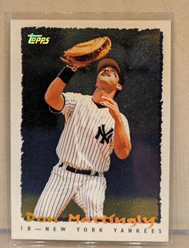 1995 Topps CYBERSTATS 200 Don Mattingly Yankees RARE SPECTRALIGHT