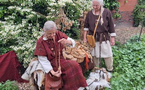 Rommelmarkten Wandelingen En Archeologie Dit En Meer Is Er Dit