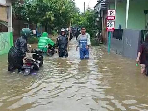 Wali Kota Akui Banjir Makassar Akibat Drainase Tidak Bagus