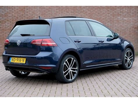 Volkswagen Golf Tsi Gte Connected Series Review