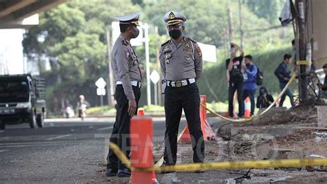 Imbas Kecelakaan Maut Truk Pertamina Di Cibubur Polisi Usul Lampu