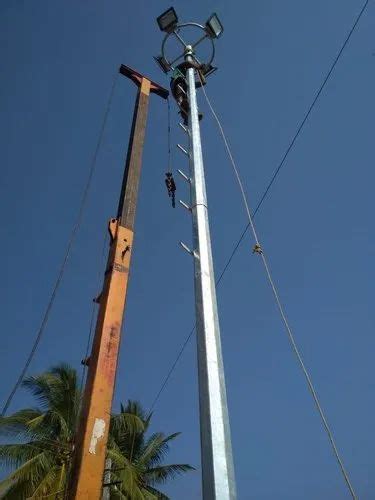 Mild Steel Round MS High Mast Lighting Pole For Outdoor 9m At Rs