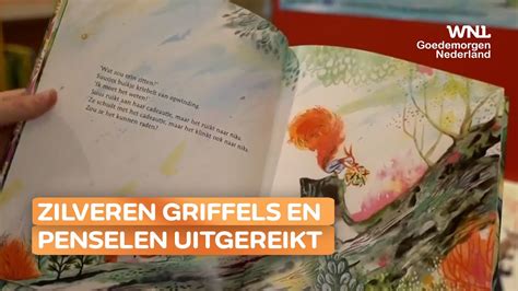 De Zilveren Griffels En Penselen Worden Uitgereikt Aan De Beste