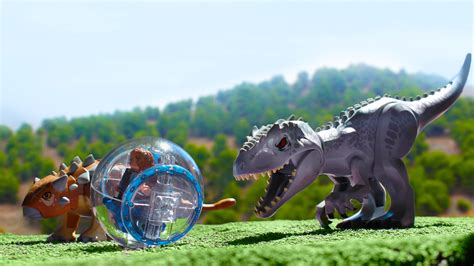 LEGO Jurassic World Indominus Rex Vs Ankylosaurus