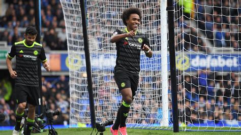 Willian Profile News And Stats Premier League