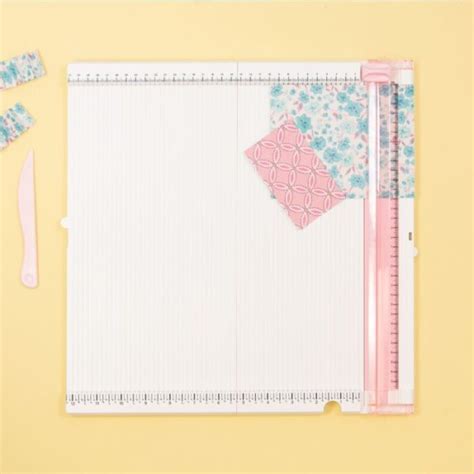 We R Memory Keepers Trim Score Board Pink Paola Crafts Manualidades