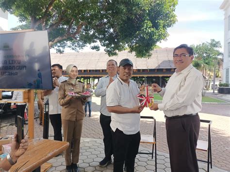 Diskop Ukm Aceh Luncurkan Buku Lika Liku Membangun Usaha