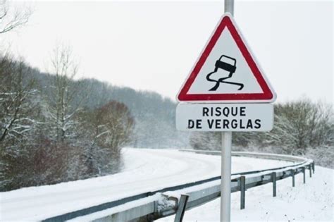 Neige Verglas Et Crues Inondations D Partements D Sormais Plac S