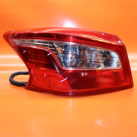 Nissan Sentra Tail Light Left Driver Oem