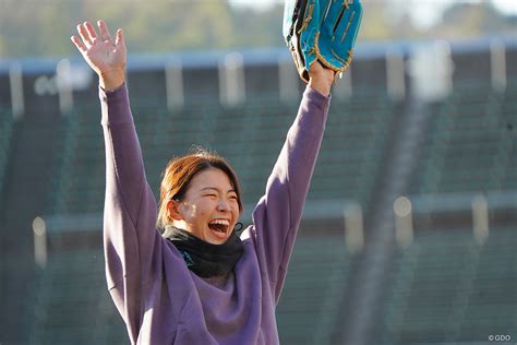 2023年 渋野日向子杯 岡山県小学生ソフトボール大会 渋野日向子｜gdo ゴルフダイジェスト・オンライン