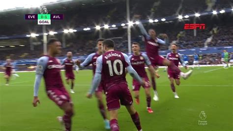 Coutinho Titular Pela Primeira Vez E Aston Villa Vence Everton Fora