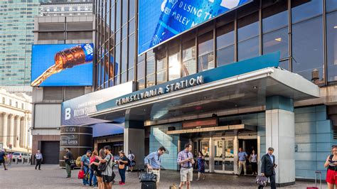 Penn Station in New York: Amtrak info, map, restaurants, and hotels ...