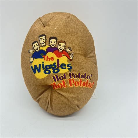 The Wiggles Hot Potato Hot Potato Singing Musical Plush Toy Toss Game Works Etsy