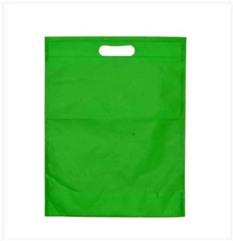 Plain Shopping D Cut Non Woven Carry Bags At Rs 150 Kg In Bhavnagar