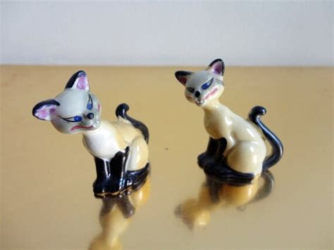 Vintage Ceramic Siamese Cat Figurines