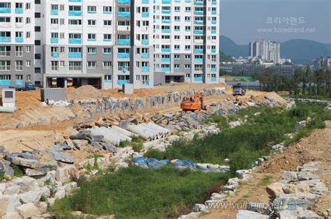 김해장유 율하2지구 원메이저자이 경계석 공사현황 20180820 커뮤니티 율하인