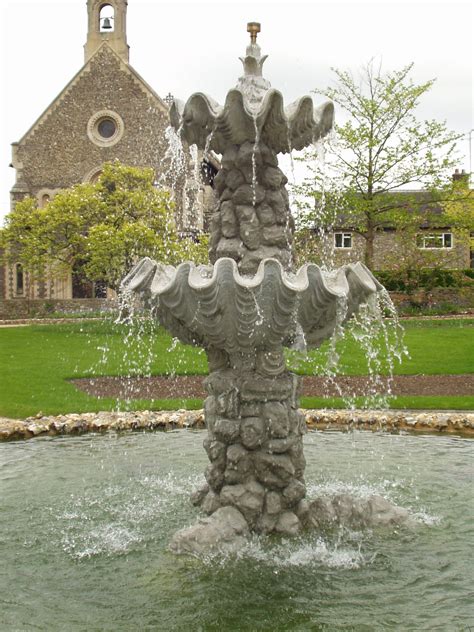 The Fountain – The Forbury Gardens