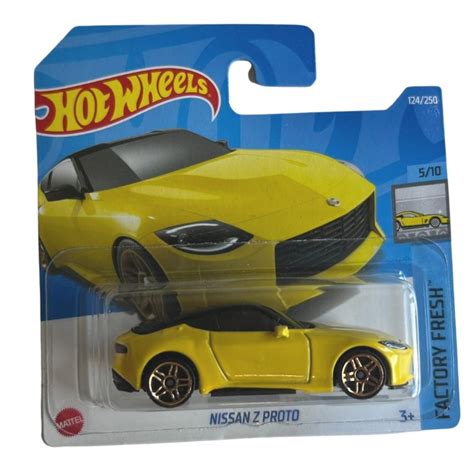 Hot Wheels 124 250 Factory Fresh Nissan Z Proto kisautó