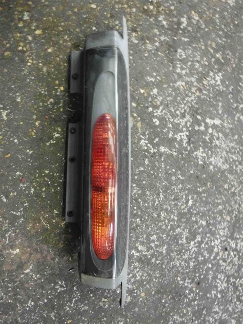 Renault Trafic 2001 2006 Drivers Osr Rear Light Lens Store Renault