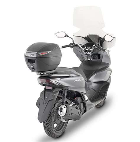 Baúl Givi C30N NT 30 L negro con catadióptricos rojo MONOLOCK Givi