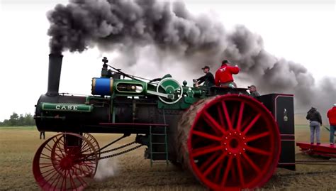 World S Largest Steam Traction Engine Comes Back To Life With 150 HP