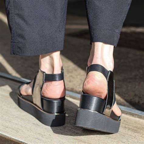 United Nude Rico Sandal Damen Sandale Schwarz Kupfer Bei Mbaetz