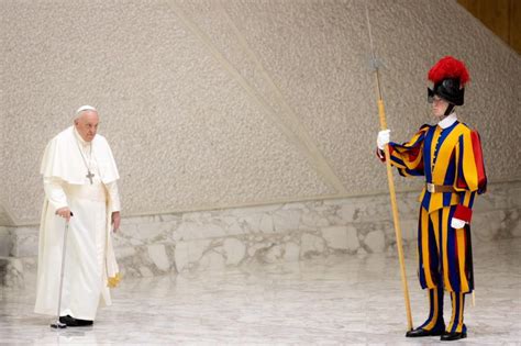 Pope Francis issues new constitution for Vatican City State – Catholic ...