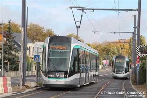 Tram Sur La Ligne T Ratp Chevilly Larue Photos De Trams Et