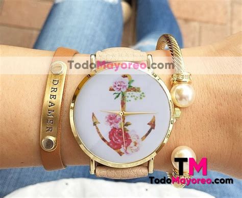 Reloj Con Extensible De Piel Sintetica R Todomayoreo