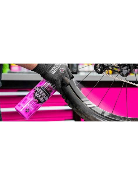 ČISTILO MUC OFF E BIKE WATERLESS WASH 750 ml