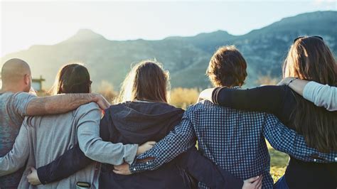 Wie Viele Freunde Kann Ein Mensch Haben Spektrum Der Wissenschaft