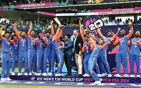 WATCH Rohit Sharma Kisses Hardik Pandya After T20 World Cup Win